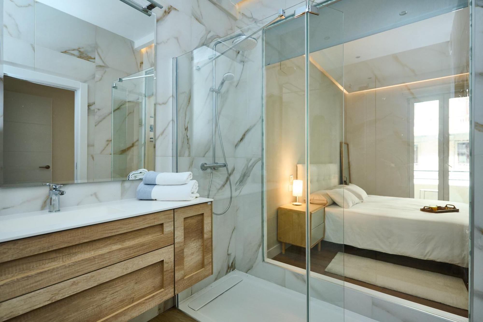 Apartamento Nuevo Lujoso Suites Centro Bilbao Wifi ,Parking Gratis ภายนอก รูปภาพ